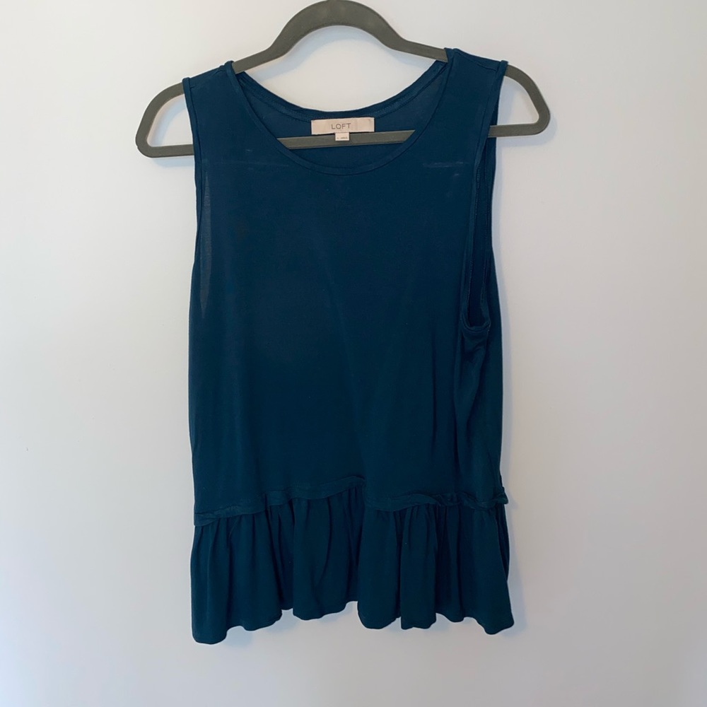 Loft tank top with ruffle detailing⭐️
